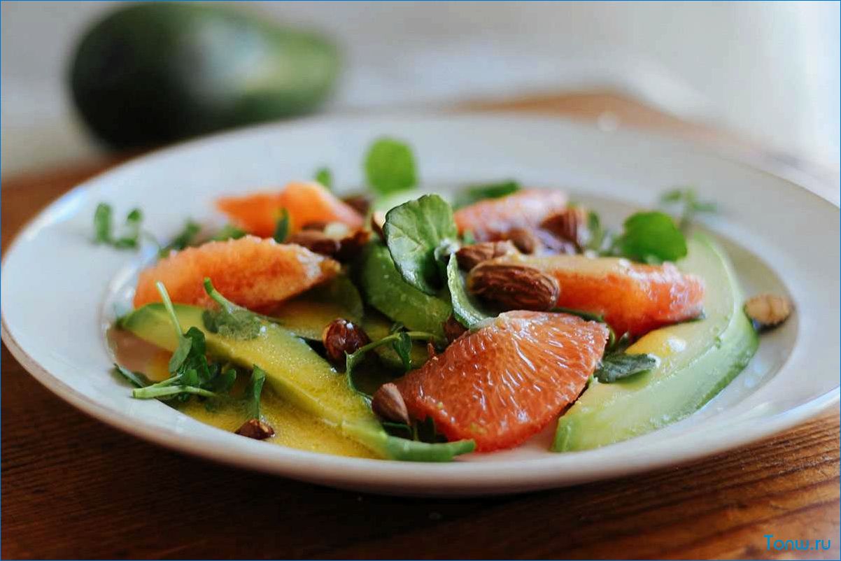 Рецепт вкусного салата с лобстером, грейпфрутом и авокадо — кулинарное трио из морепродуктов и фруктов