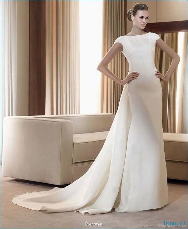 Вечерние платья Pronovias 2024