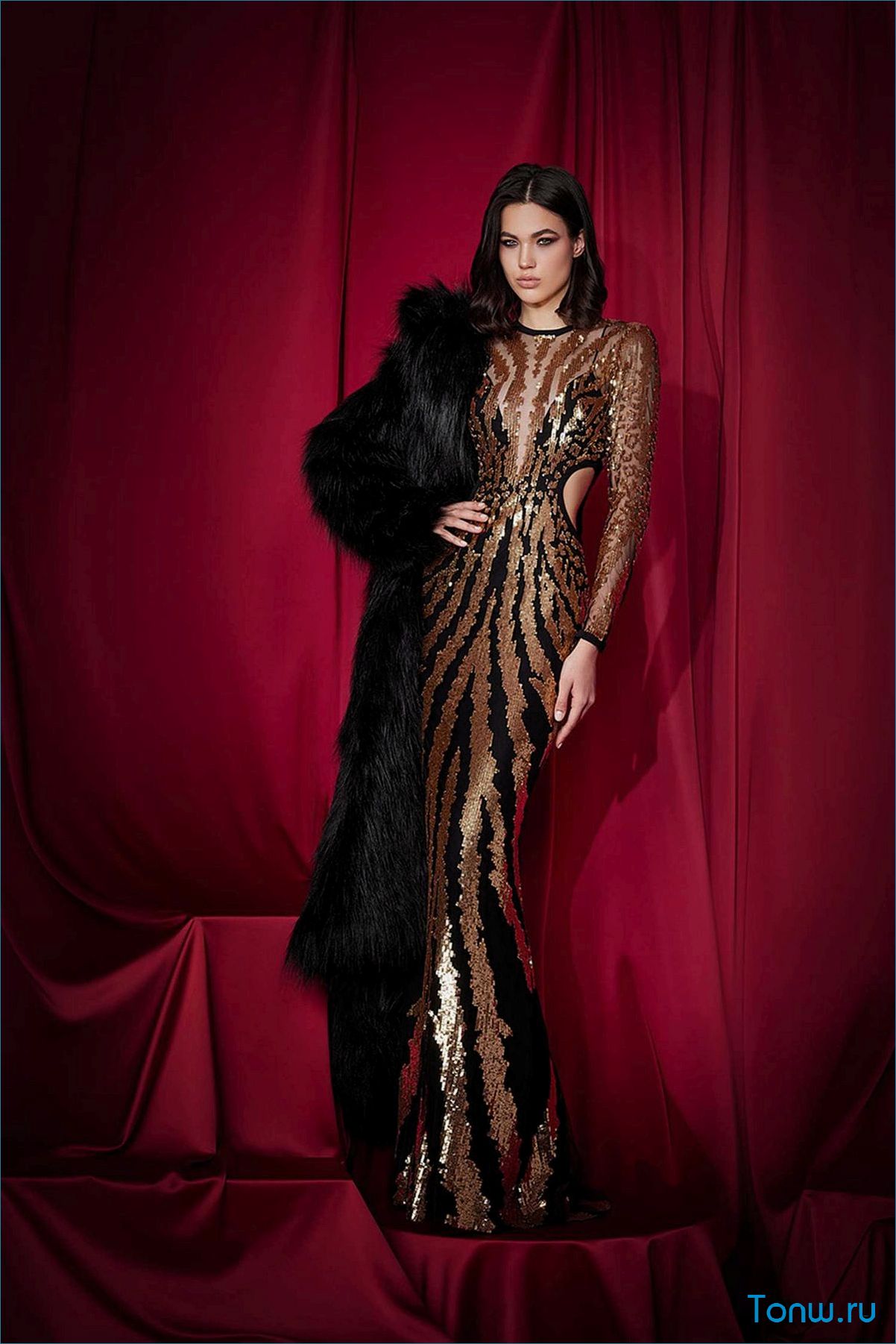 (новая, коллекция, zuhair, murad, сезон) Новая коллекция Zuhair Murad на сезон осень-зима 2024-2025